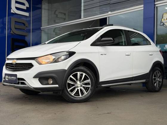 CHEVROLET ONIX 1.4 MPFI ACTIV 8V FLEX 4P MANUAL